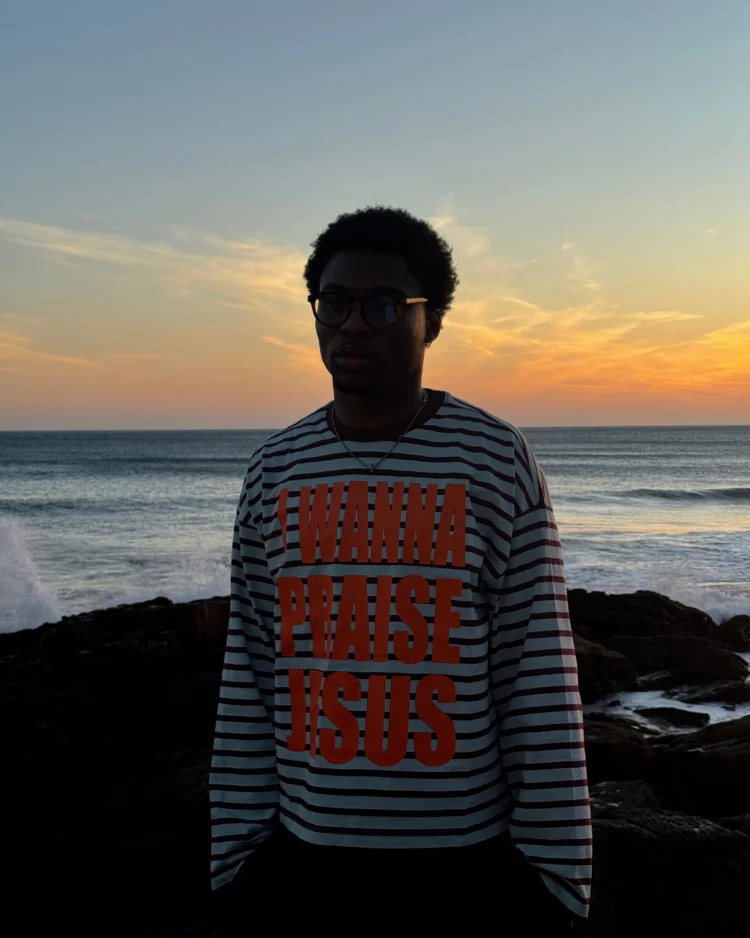 Praise Jesus - Long Sleeve - Image 4
