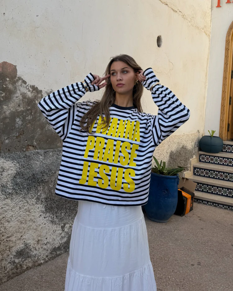 Praise Jesus - Long Sleeve - Image 5