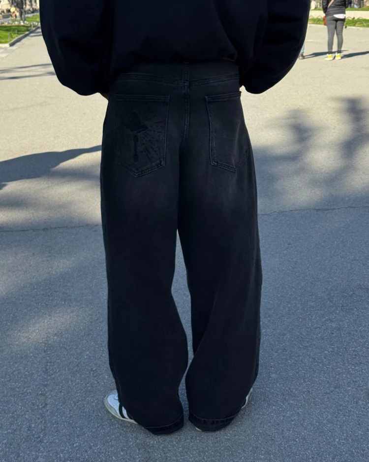 Super Baggy Jeans - Image 4